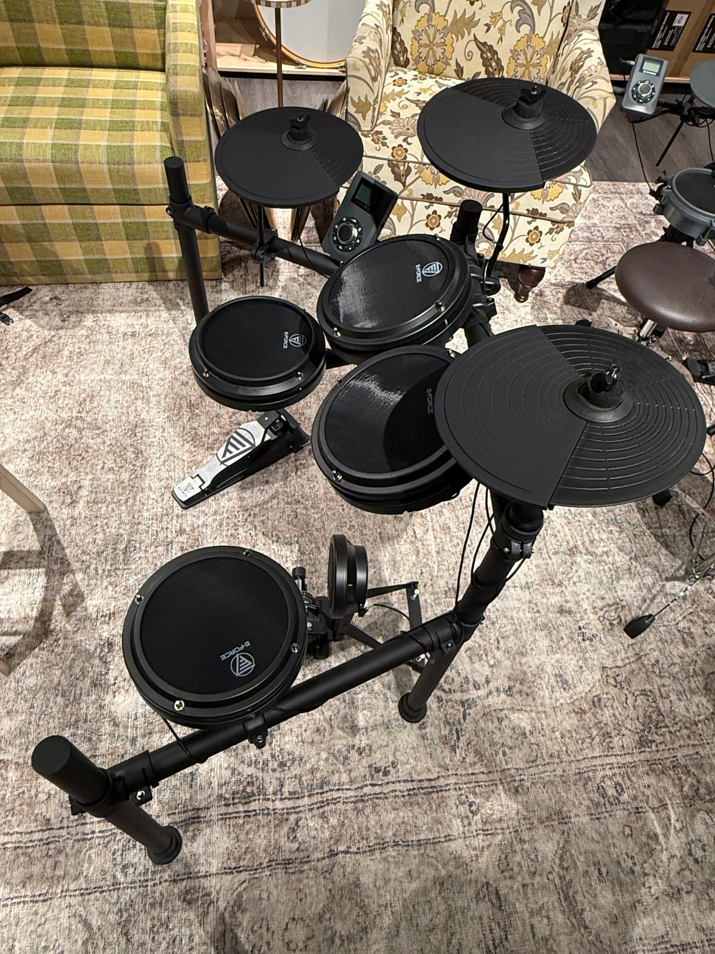 E-FORCE : EXPLORER PLUS