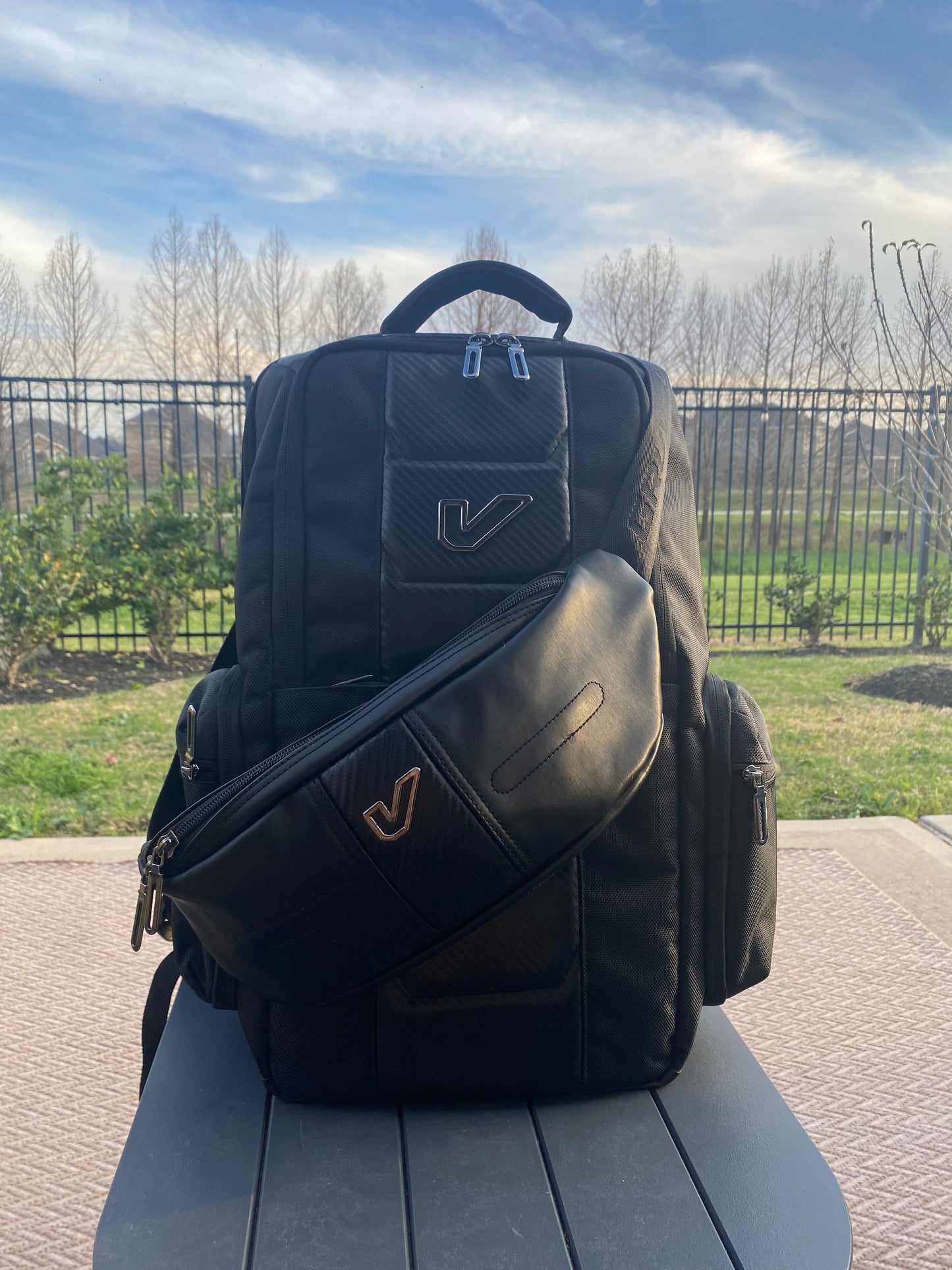 Gruv Gear : SLNG Personal Tech Pack (Karbon Edition)